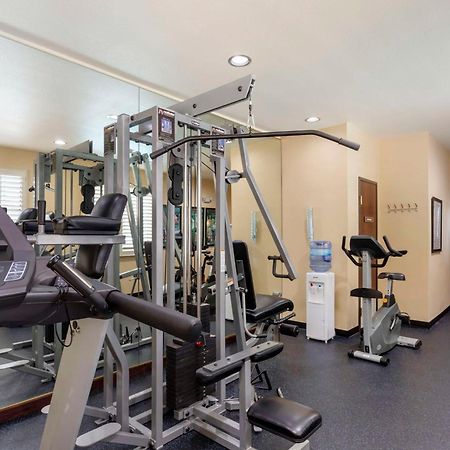 Best Western Plus Crown Colony Inn & Suites Lufkin Exterior foto