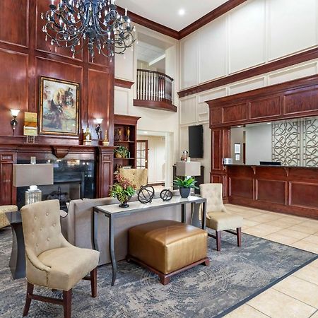 Best Western Plus Crown Colony Inn & Suites Lufkin Exterior foto