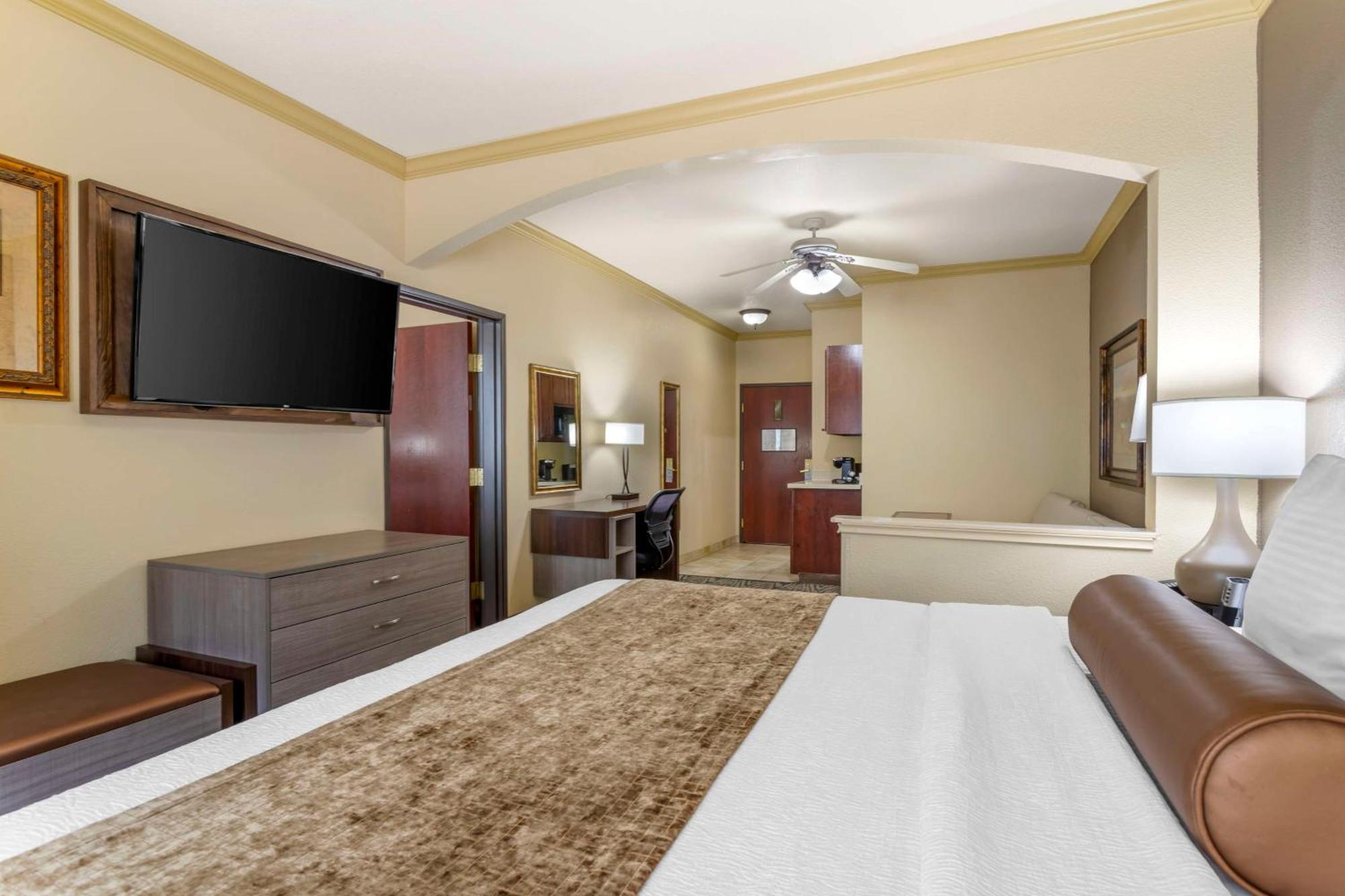 Best Western Plus Crown Colony Inn & Suites Lufkin Exterior foto