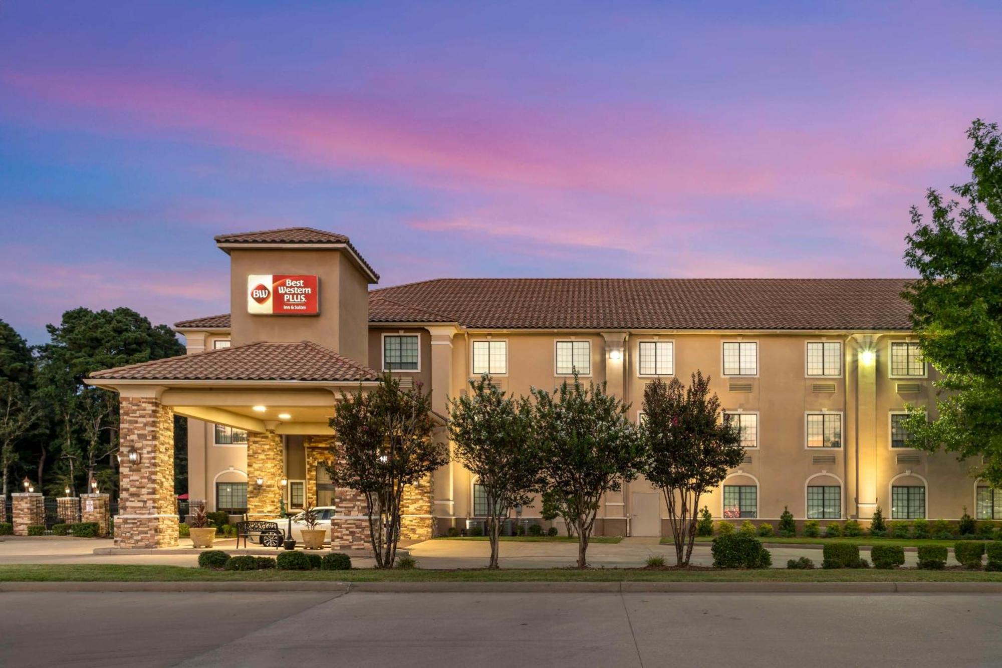 Best Western Plus Crown Colony Inn & Suites Lufkin Exterior foto