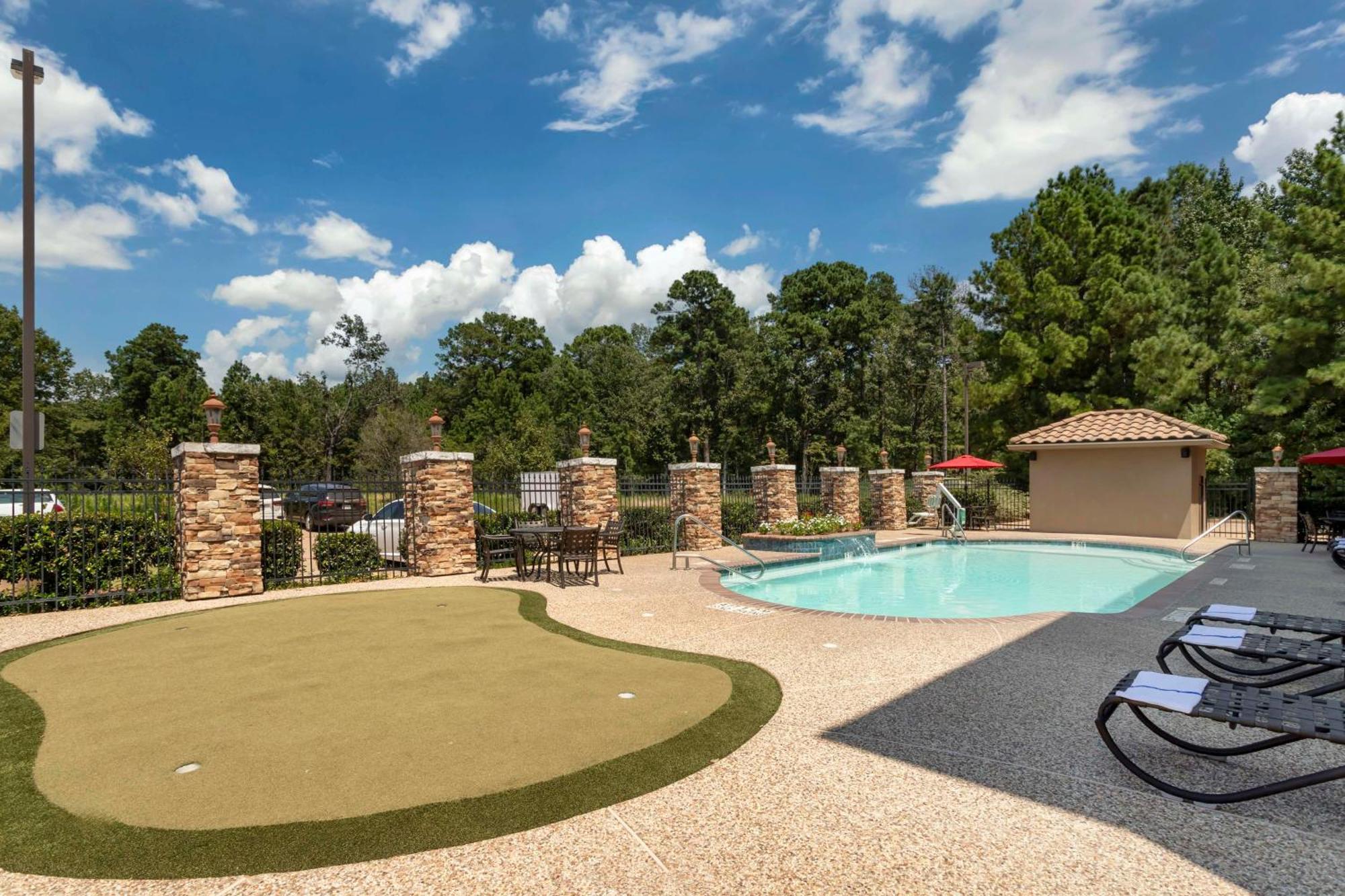 Best Western Plus Crown Colony Inn & Suites Lufkin Exterior foto