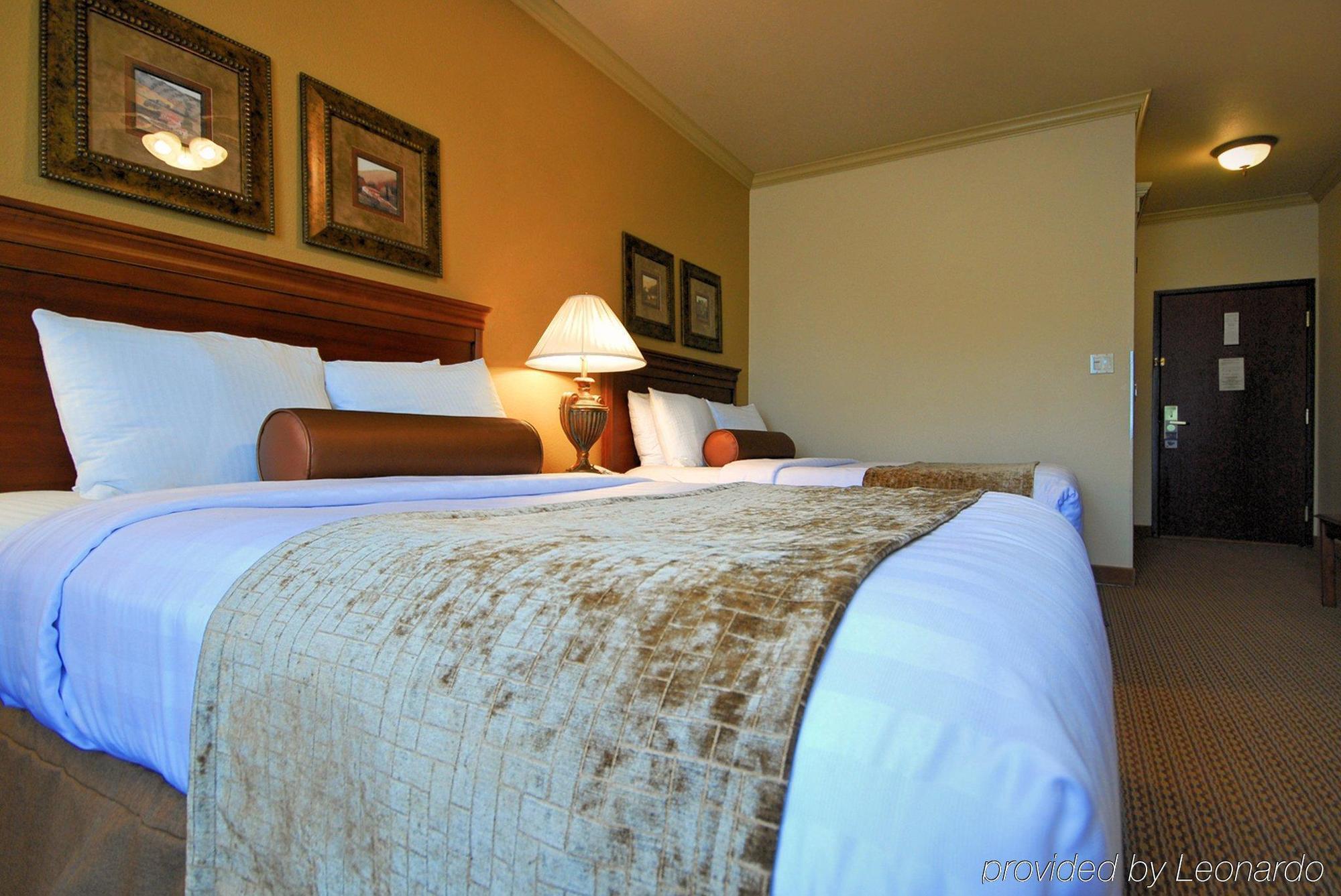 Best Western Plus Crown Colony Inn & Suites Lufkin Exterior foto