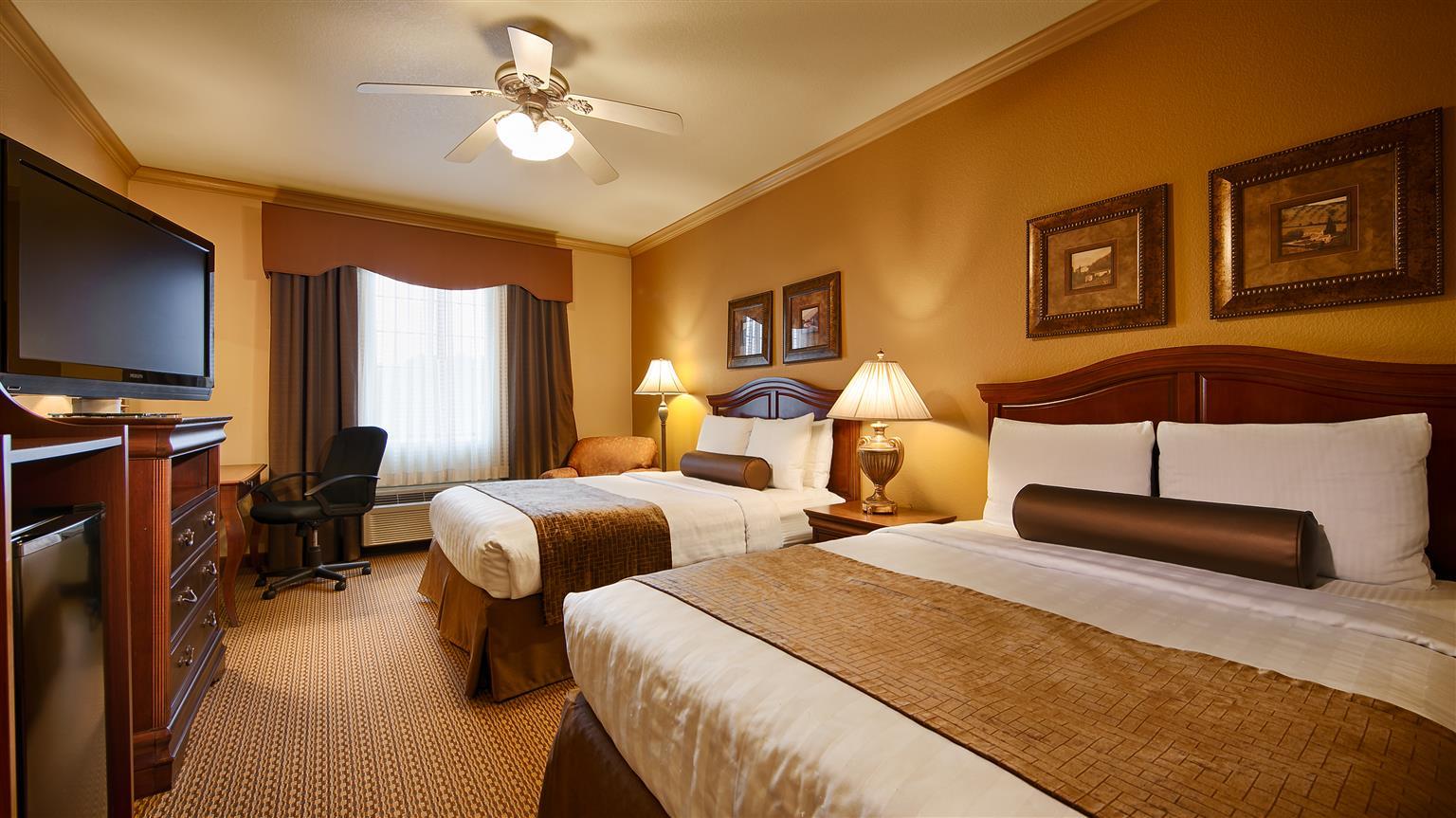 Best Western Plus Crown Colony Inn & Suites Lufkin Exterior foto