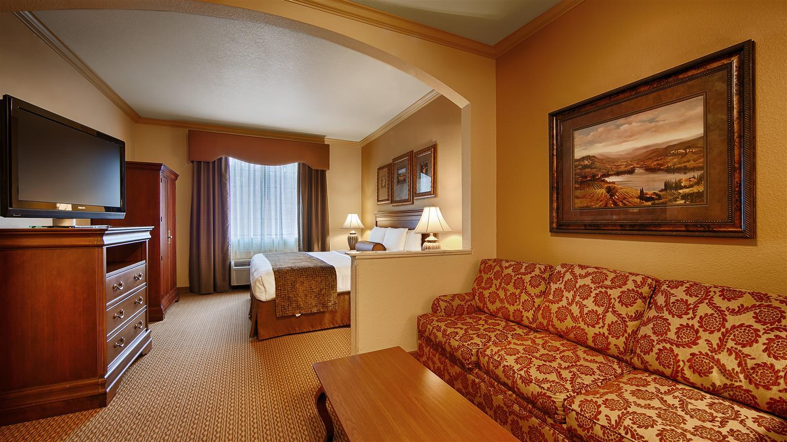 Best Western Plus Crown Colony Inn & Suites Lufkin Exterior foto