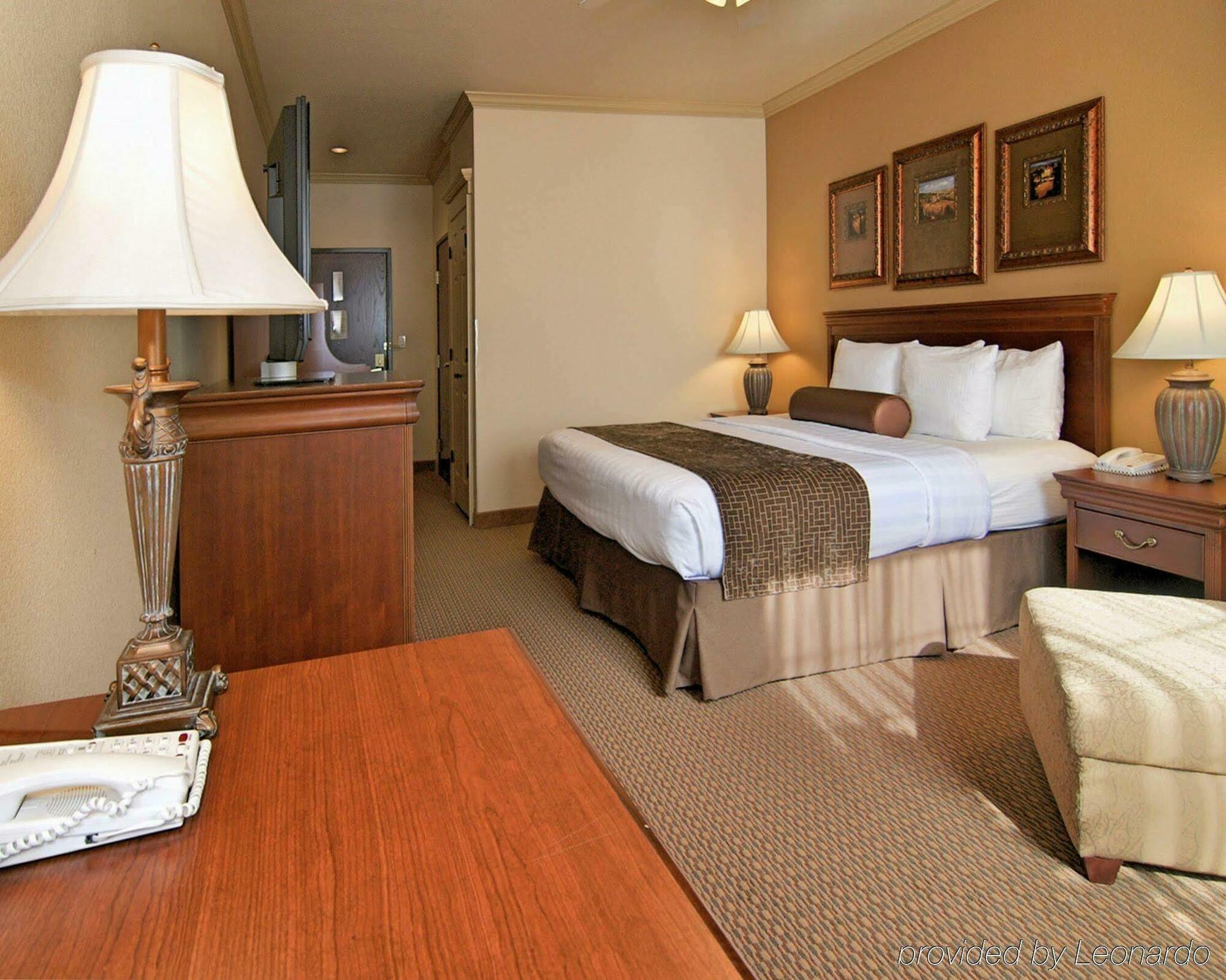 Best Western Plus Crown Colony Inn & Suites Lufkin Exterior foto